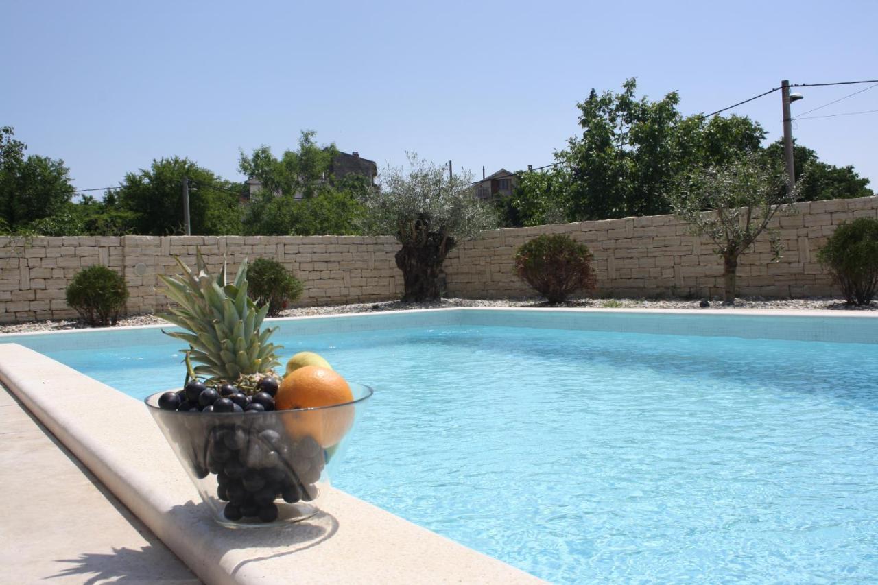 Villa Caprice - Krk Milohnici Ngoại thất bức ảnh