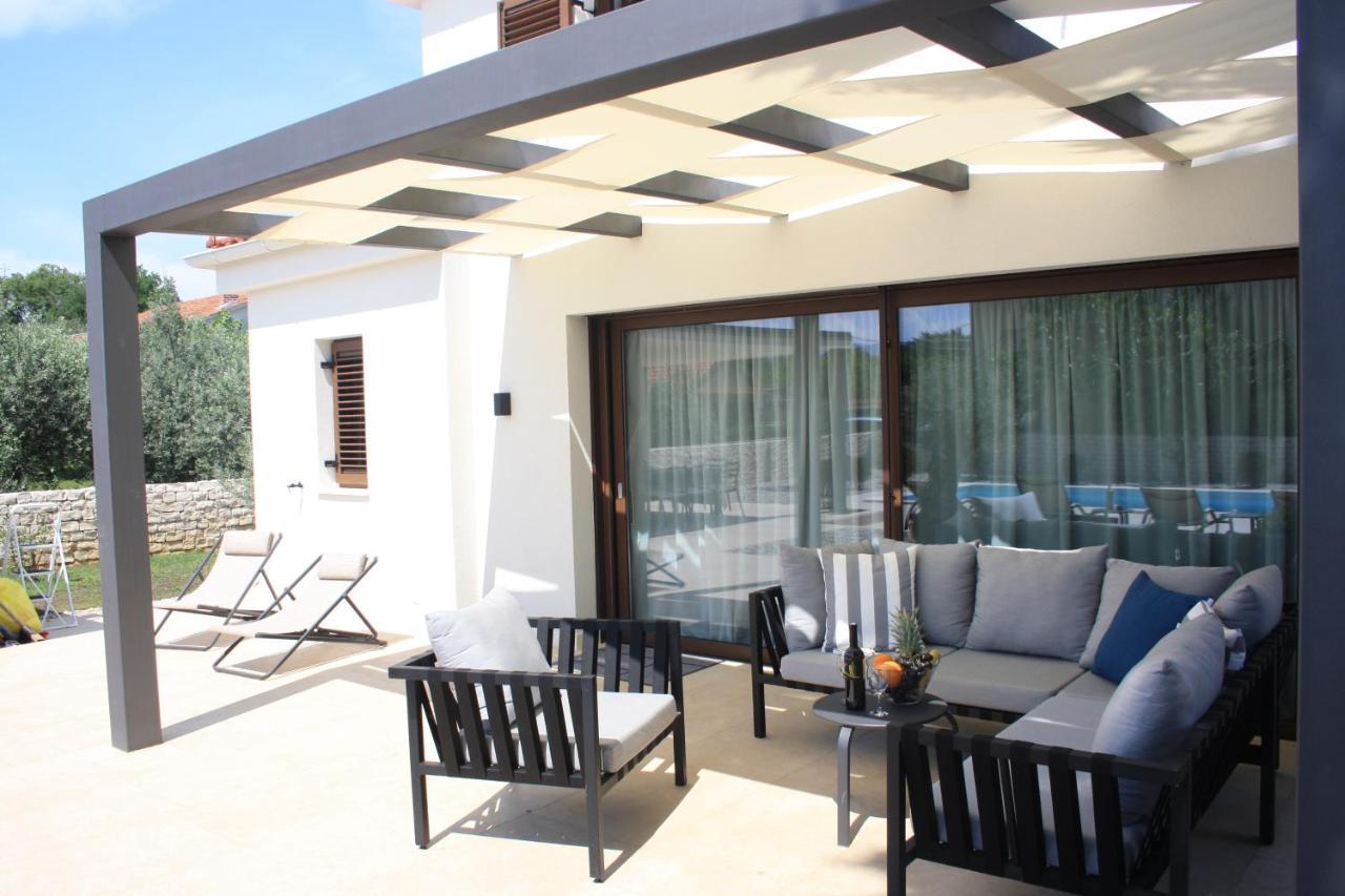 Villa Caprice - Krk Milohnici Ngoại thất bức ảnh
