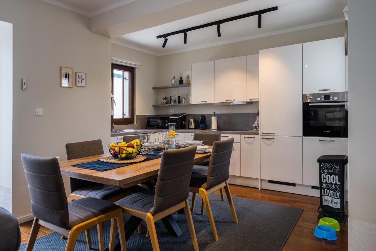 Villa Caprice - Krk Milohnici Ngoại thất bức ảnh