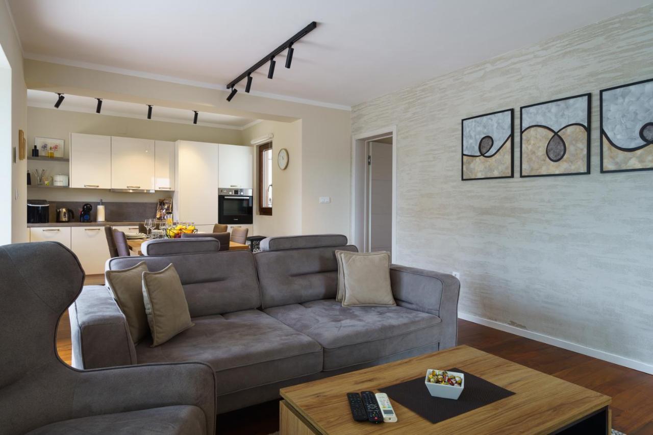 Villa Caprice - Krk Milohnici Ngoại thất bức ảnh