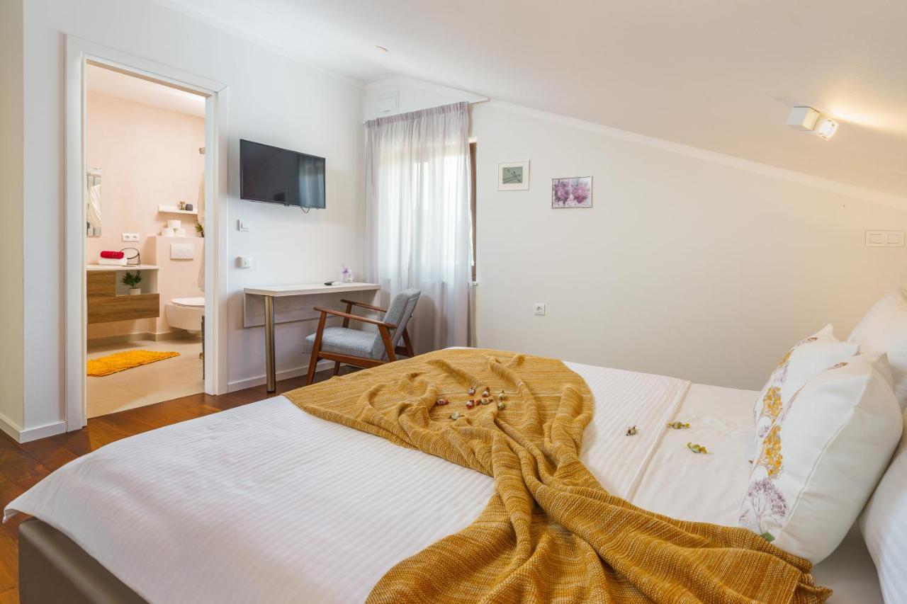 Villa Caprice - Krk Milohnici Ngoại thất bức ảnh